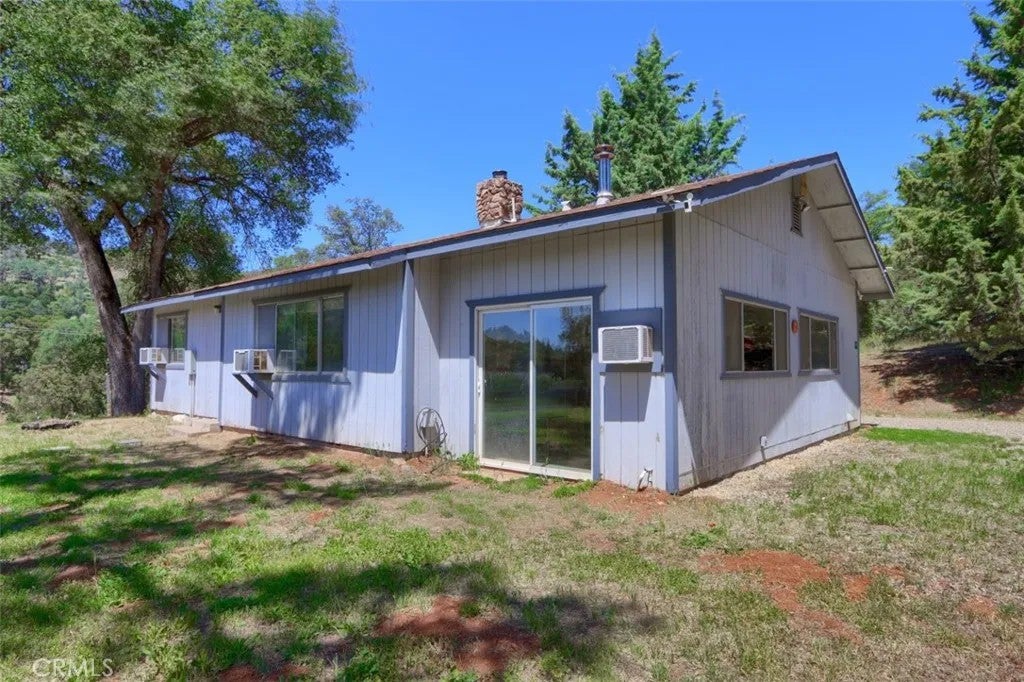 4121 Old Hwy — photo