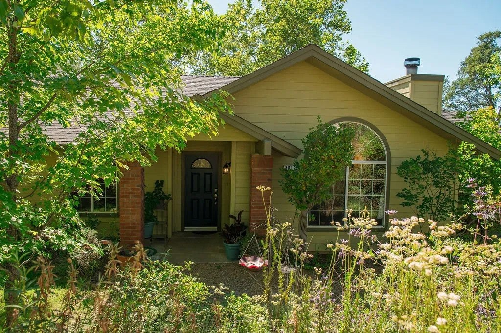 3619 Fig Tree Spring — photo