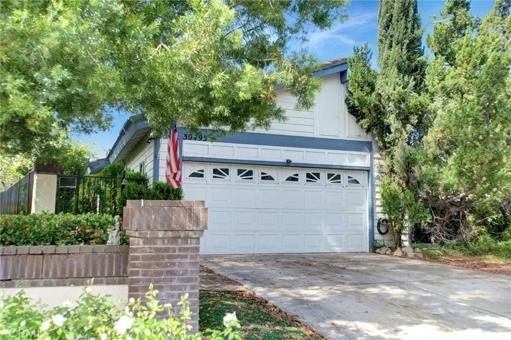30493 Danube Court — photo