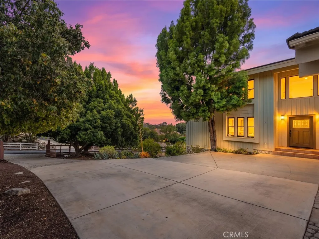 2248 Mil Sorpresas, Fallbrook, CA 92028 — photo 2