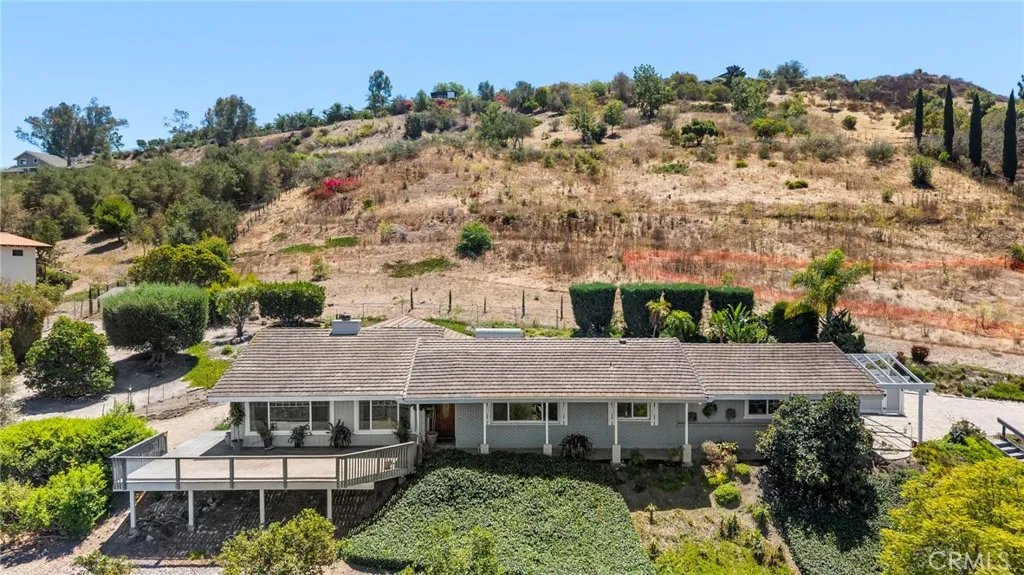 5012 Sleeping Indian, Fallbrook, CA 92028 — photo 2