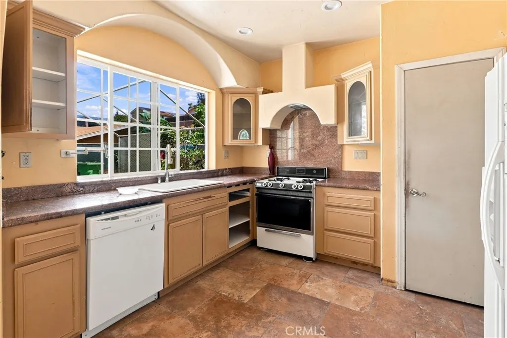 1354 Cornish, Oceanside, CA 92054 — photo 3