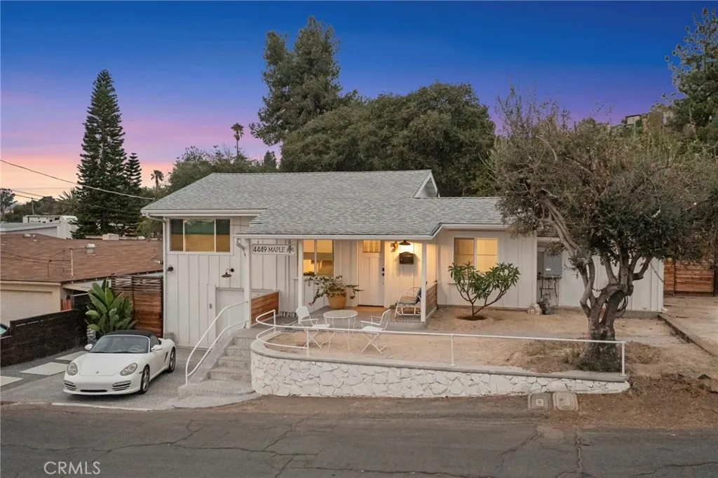 4449 Maple, La Mesa, CA 91941