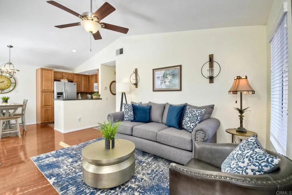 4243 Arroyo Vista Way Unit 330 — photo