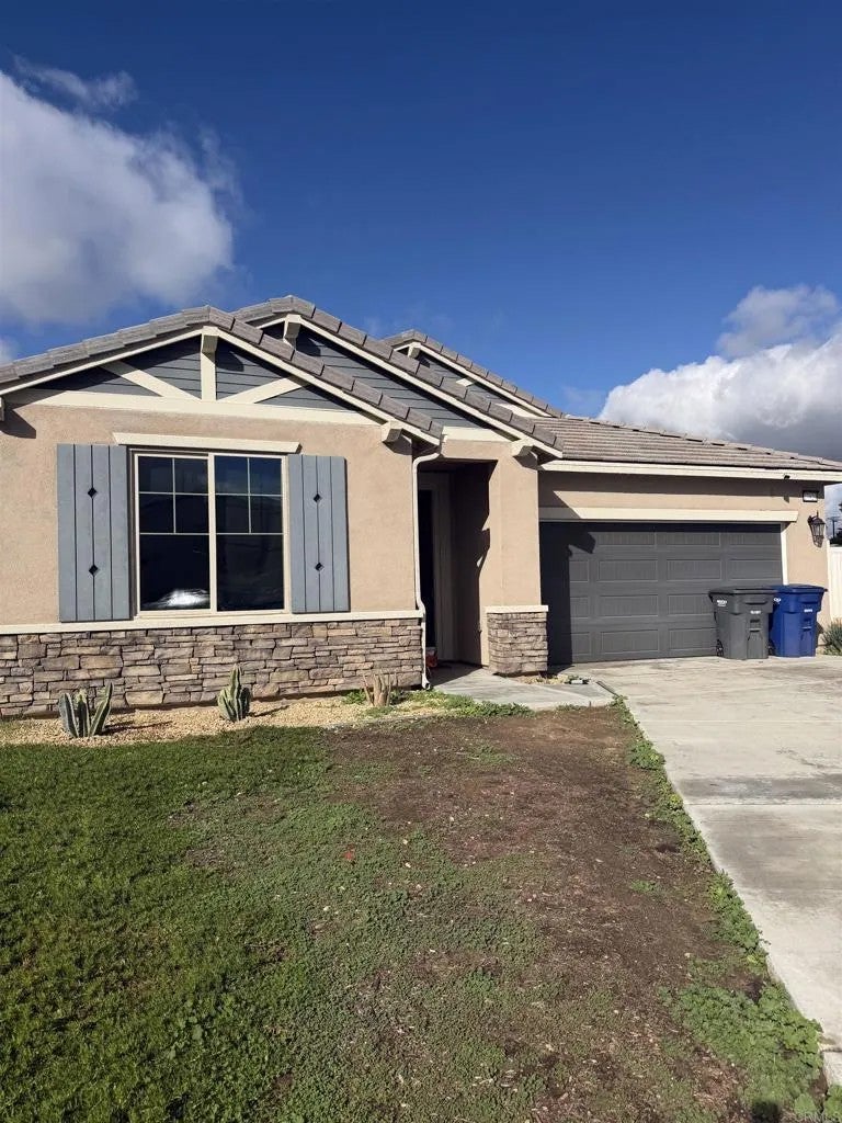 27920 Autumn Court — photo