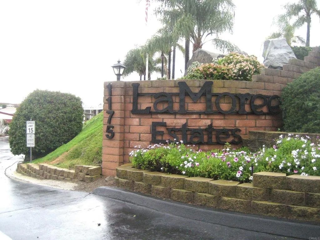 1175 La Moree Road 33 — photo