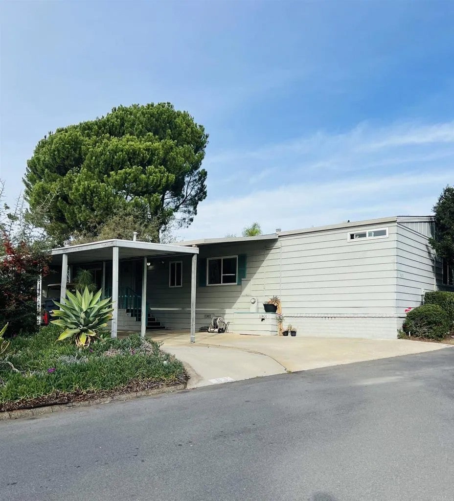 18218 Paradise Mountain Rd Space 83 — photo