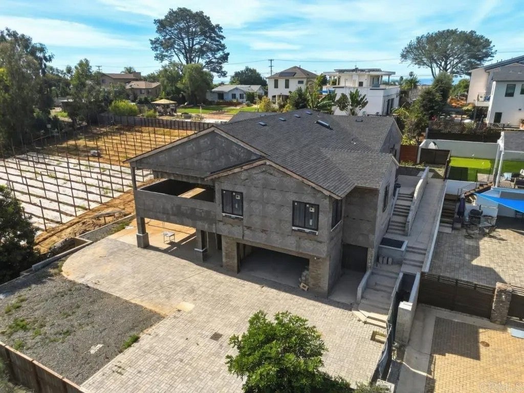 3780 Highland Dr. — photo