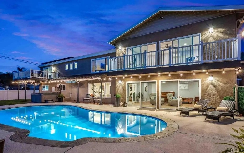 2203 Cameo Road — photo