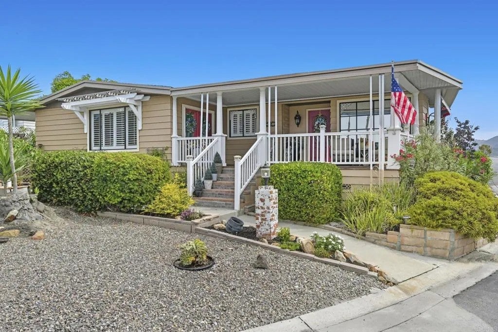 650 S Rancho Santa Fe 138 — photo