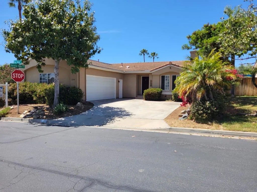 2299 San Remo Circle — photo