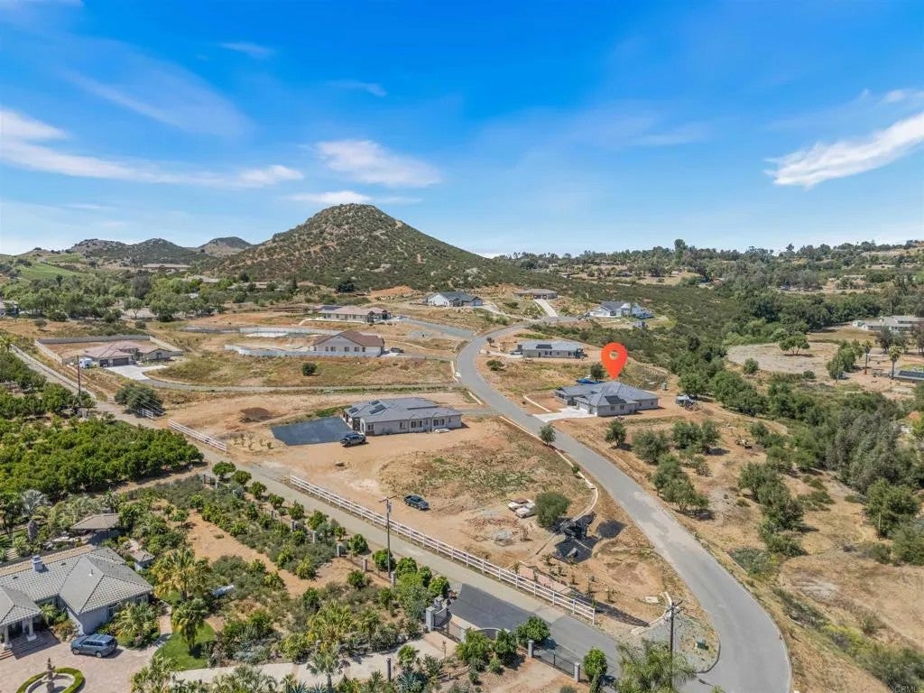 29527 Viking View Lane — photo
