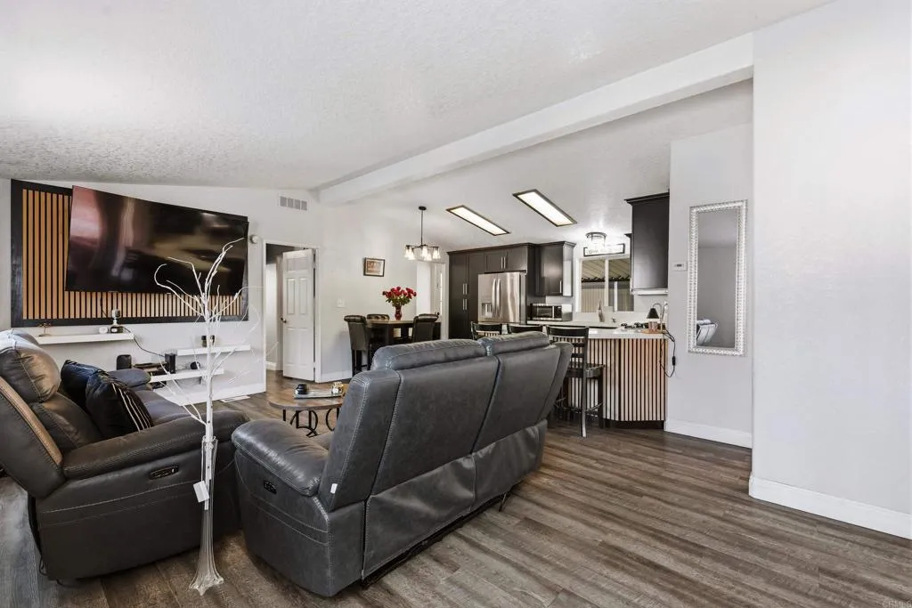 3909 Reche #04, Fallbrook, CA 92028 — photo 2