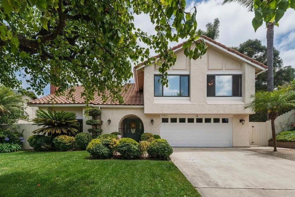 2309 Carriage Circle — photo