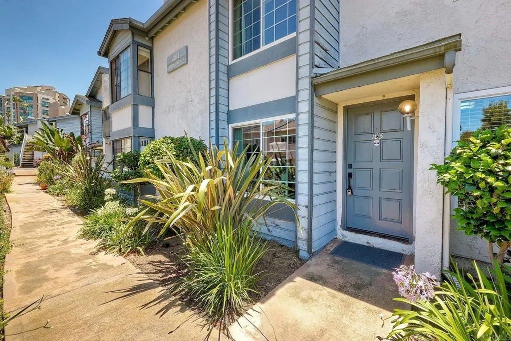 4024 Crystal Dawn Lane 103 — photo