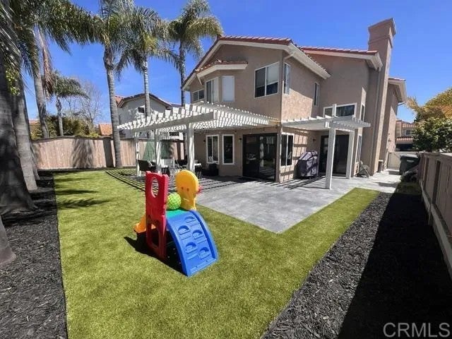 1967 Spanish Oak Way — photo