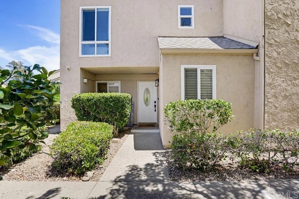 23671 Country Villa Rd — photo