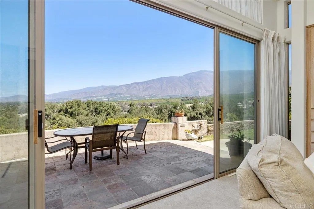 15615 Pauma Valley Dr — photo