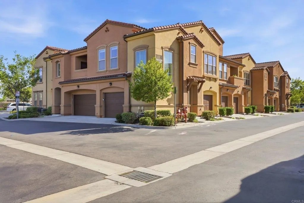 11130 Taloncrest Way 19 — photo