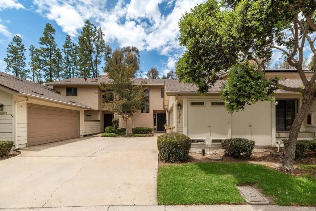 10487 Crosscreek — photo