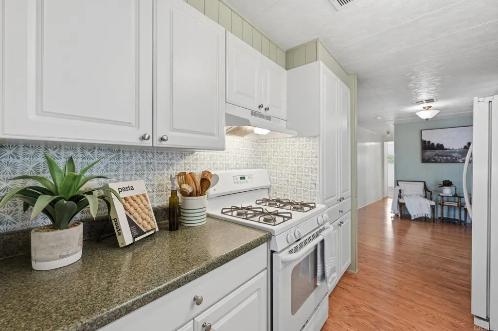 1010 E Bobier #167, Vista, CA 92084 — photo 3