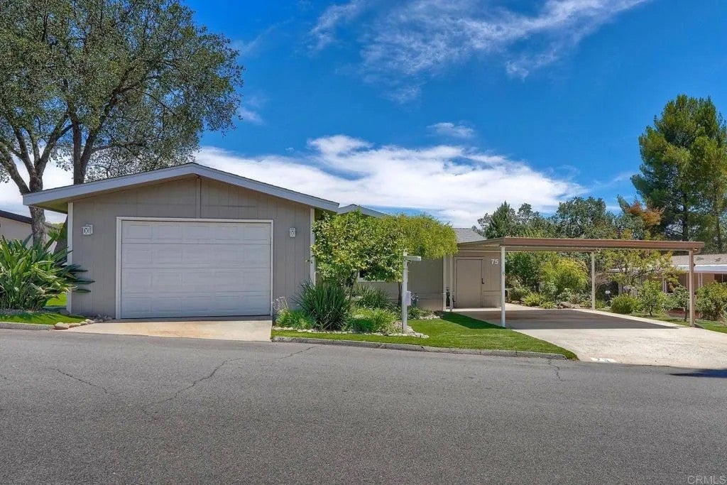 18218 Paradise Mountain Rd Spc 75 Lot 75 — photo
