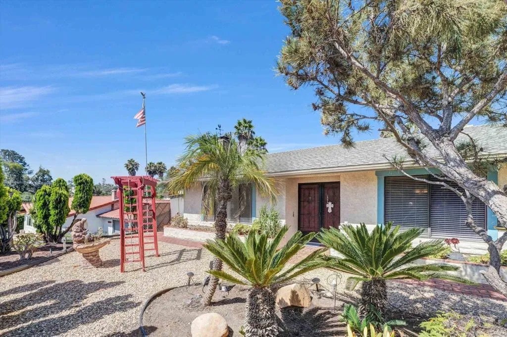 1154 Monte Vista Dr — photo