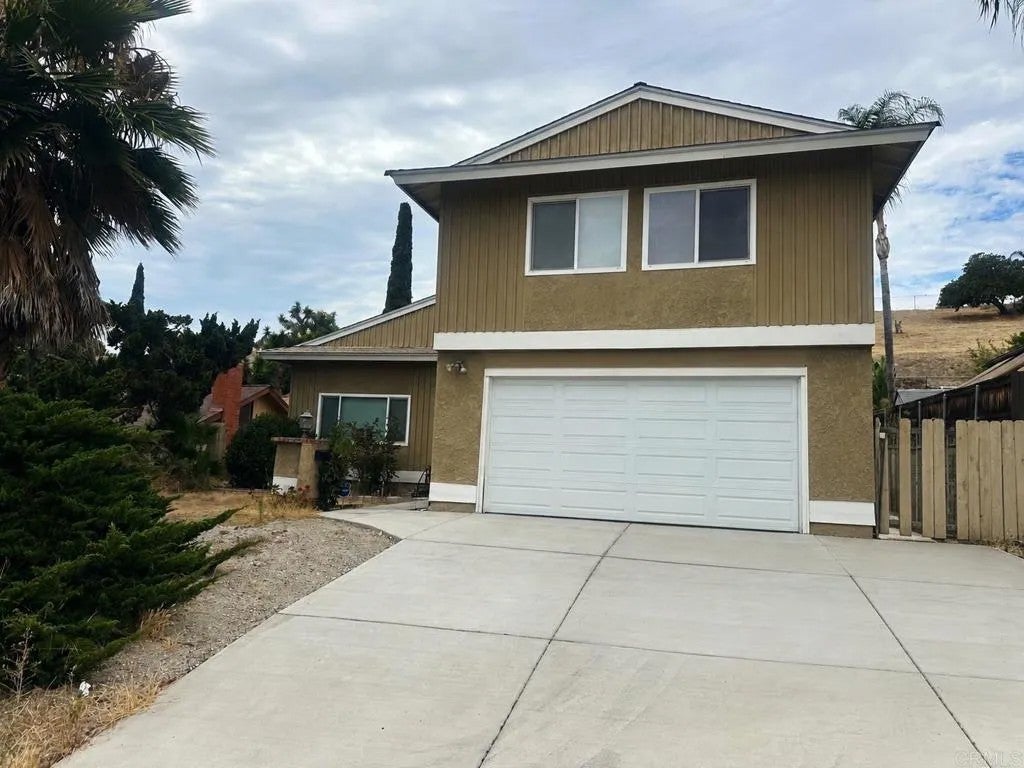 2618 Camino De Las Palmas — photo