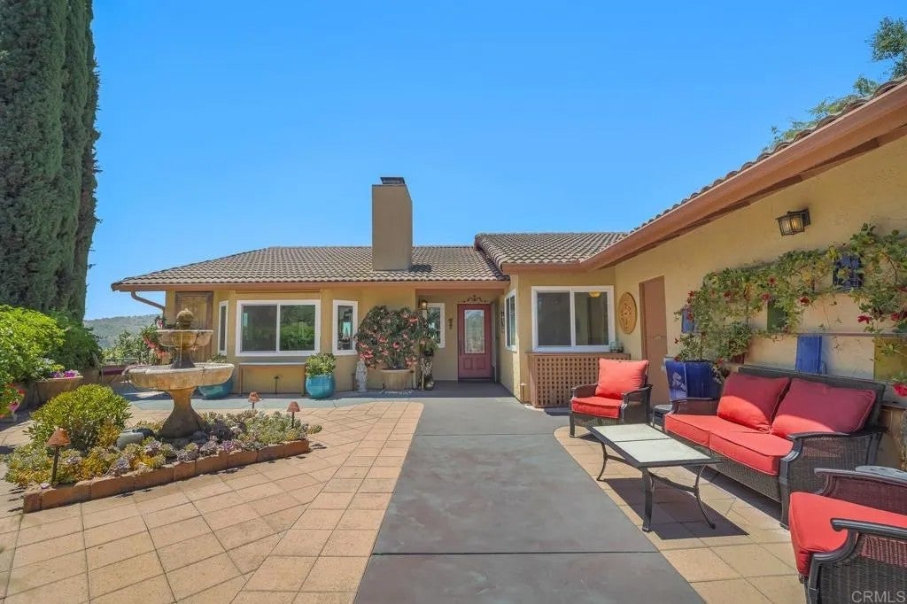 2668 Sugarpine Ln — photo