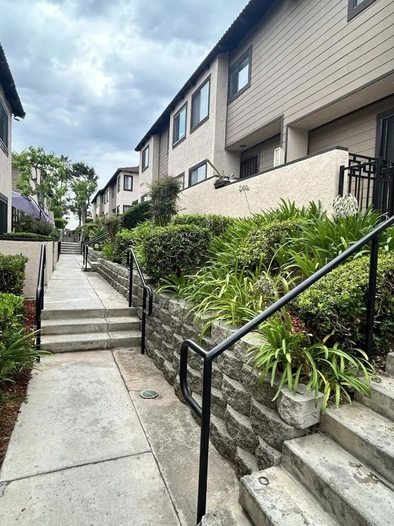 955 Postal Way 27 — photo