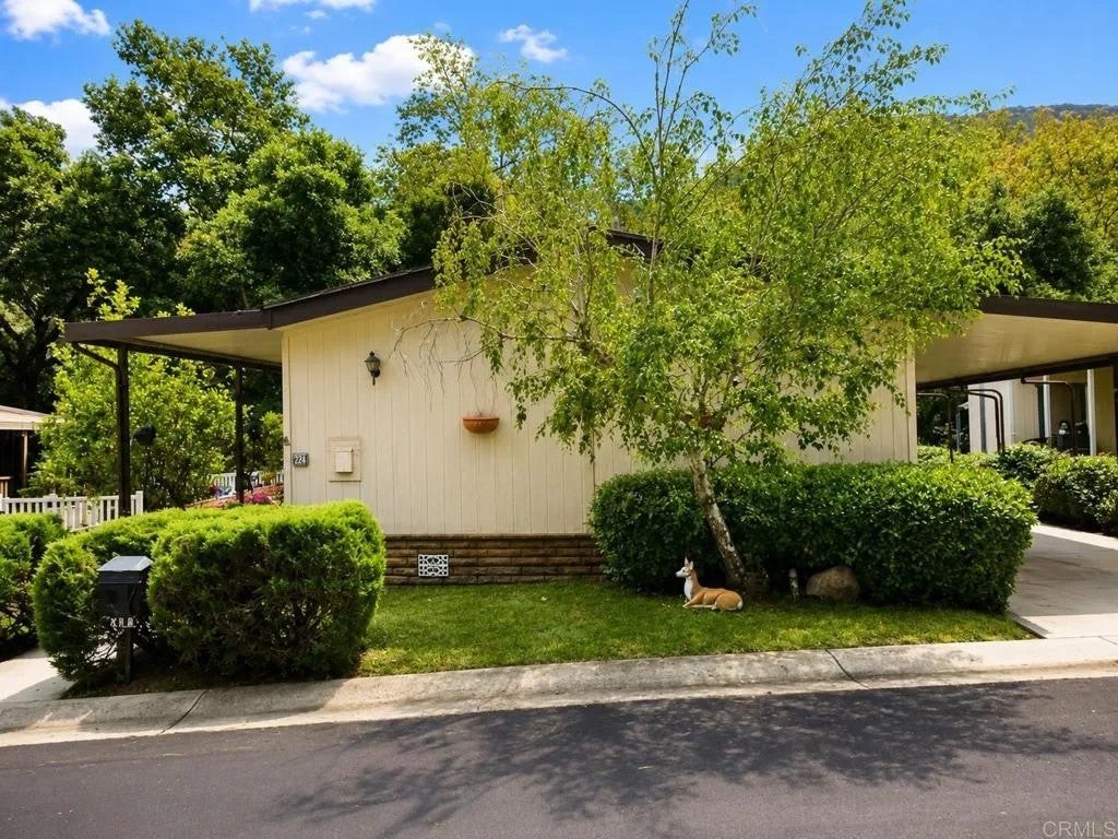 8975 Lawrence Welk Drive 438 — photo