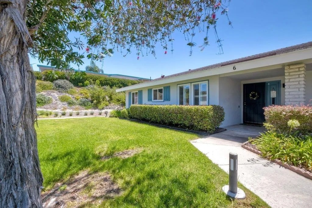 3755 Vista Campana North 6 — photo