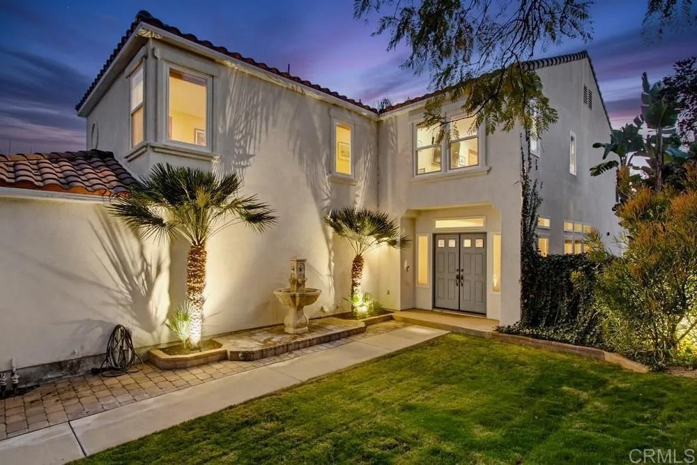 2345 Amber Oak — photo