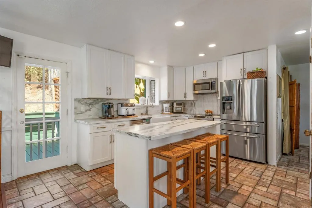 4439 La Canada, Fallbrook, CA 92028 — photo 3