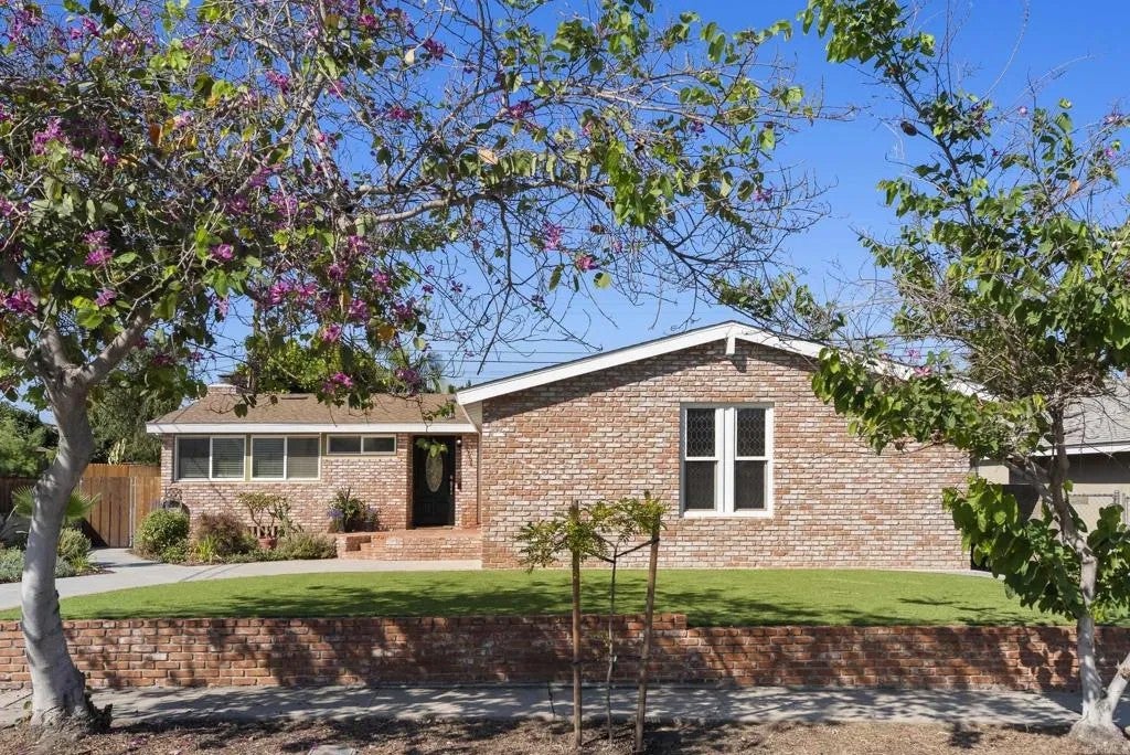 5551 Gala Avenue — photo