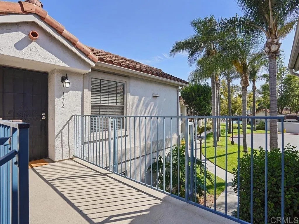 10365 Azuaga Street 172 — photo