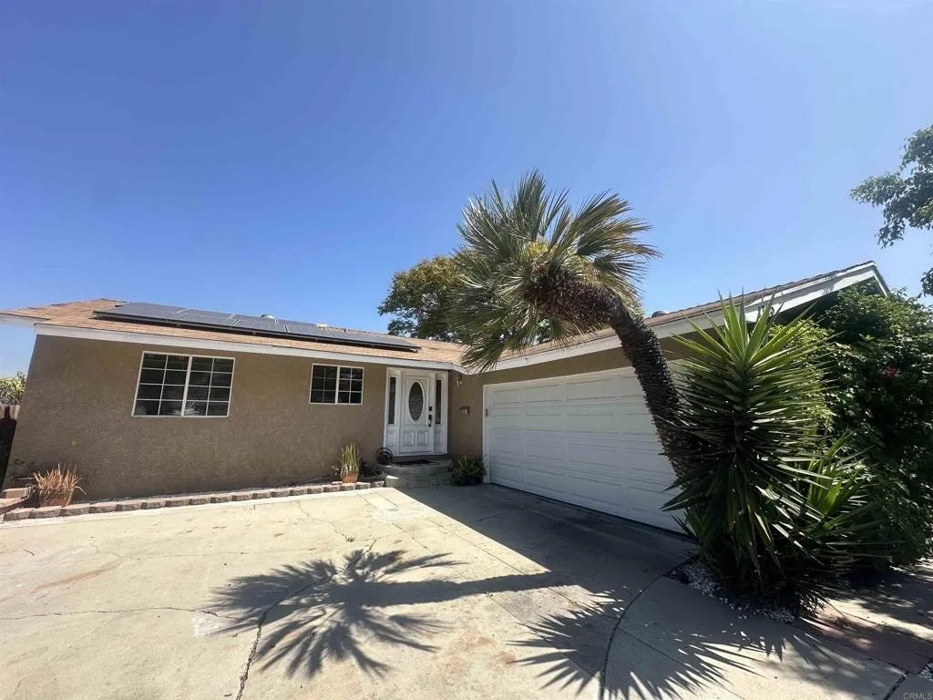 1315 Darby Street — photo