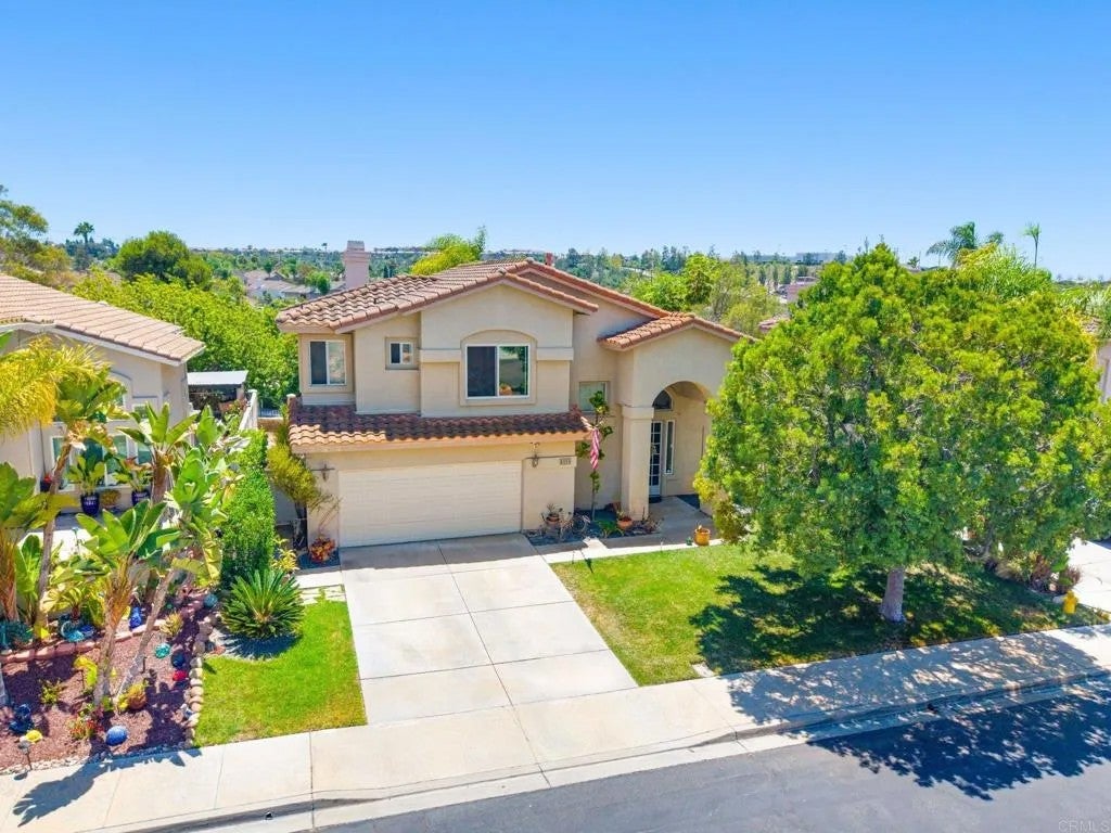 4555 Avenida Manessa — photo