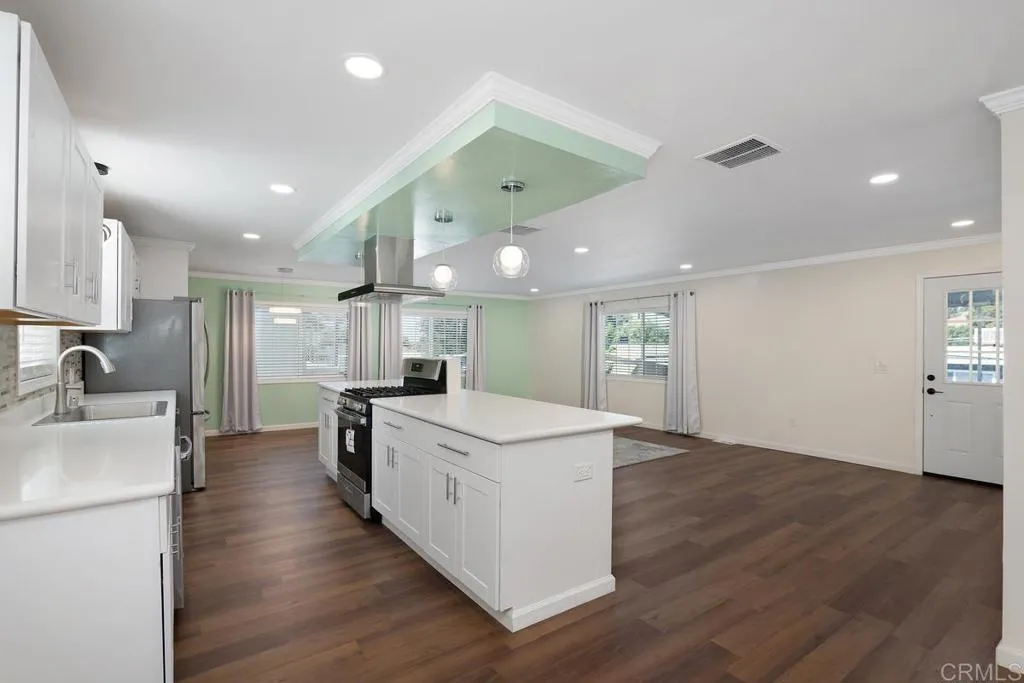 1120 E Mission Road #65, Fallbrook, CA 92028 — photo 2
