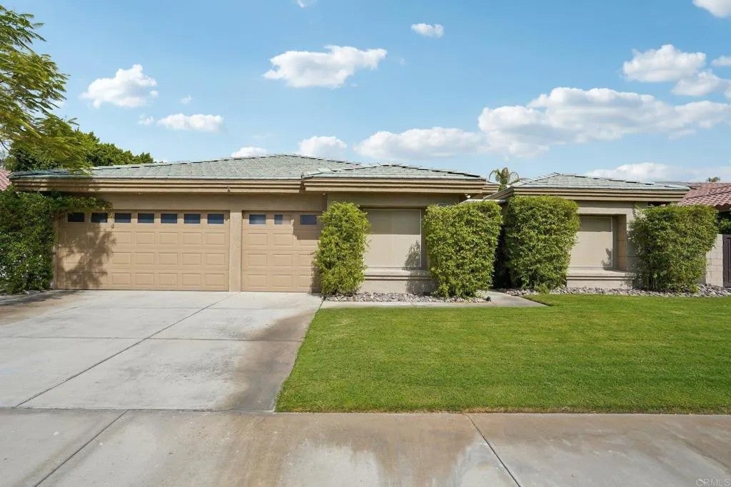 40620 Baranda Court — photo