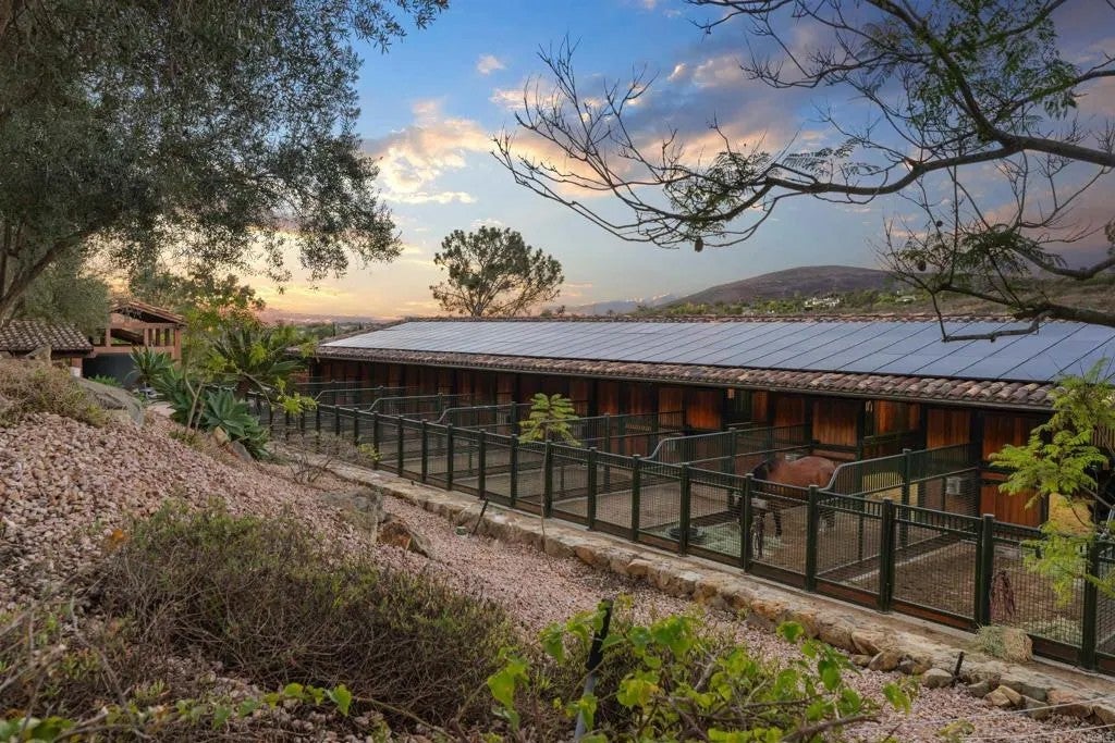 Home in Encinitas, CA 92024 — photo 3