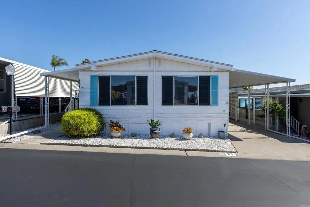 3535 Linda Vista 85 — photo