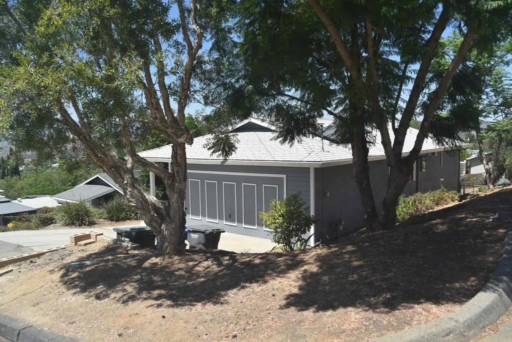 604 Porter Street — photo