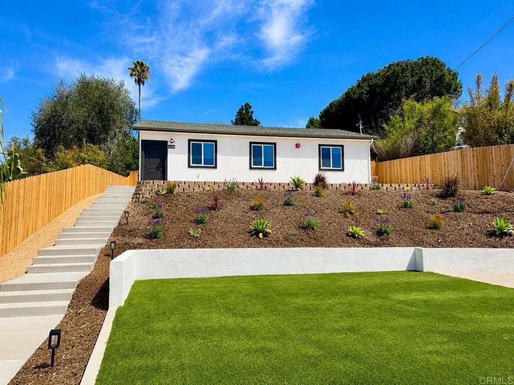 263 Hannalei Drive — photo