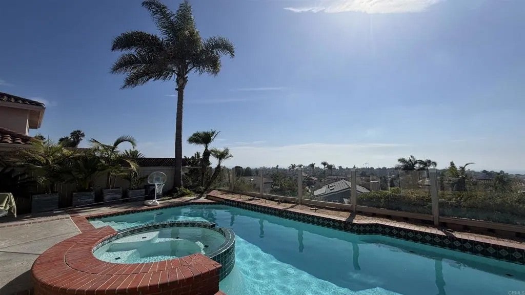 1588 Bella Vista Dr. — photo