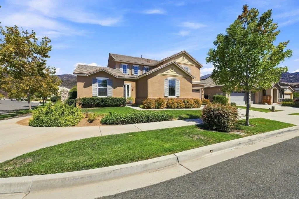 2990 Burnet Drive — photo