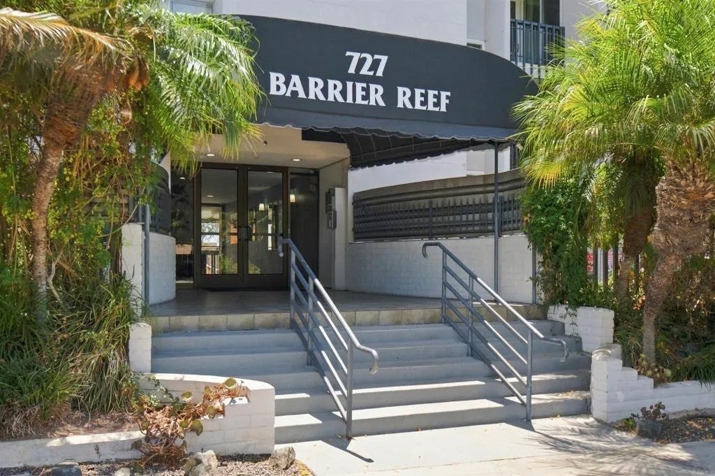 727 Sapphire Street 310 — photo