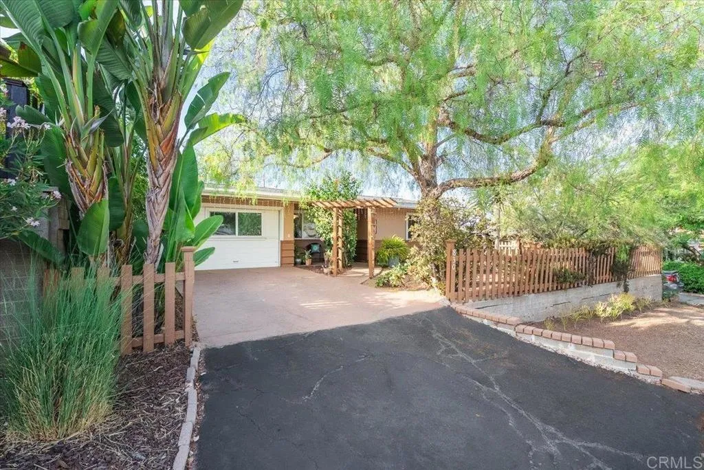 830 E 5Th Avenue, Escondido, CA 92025 — photo 3