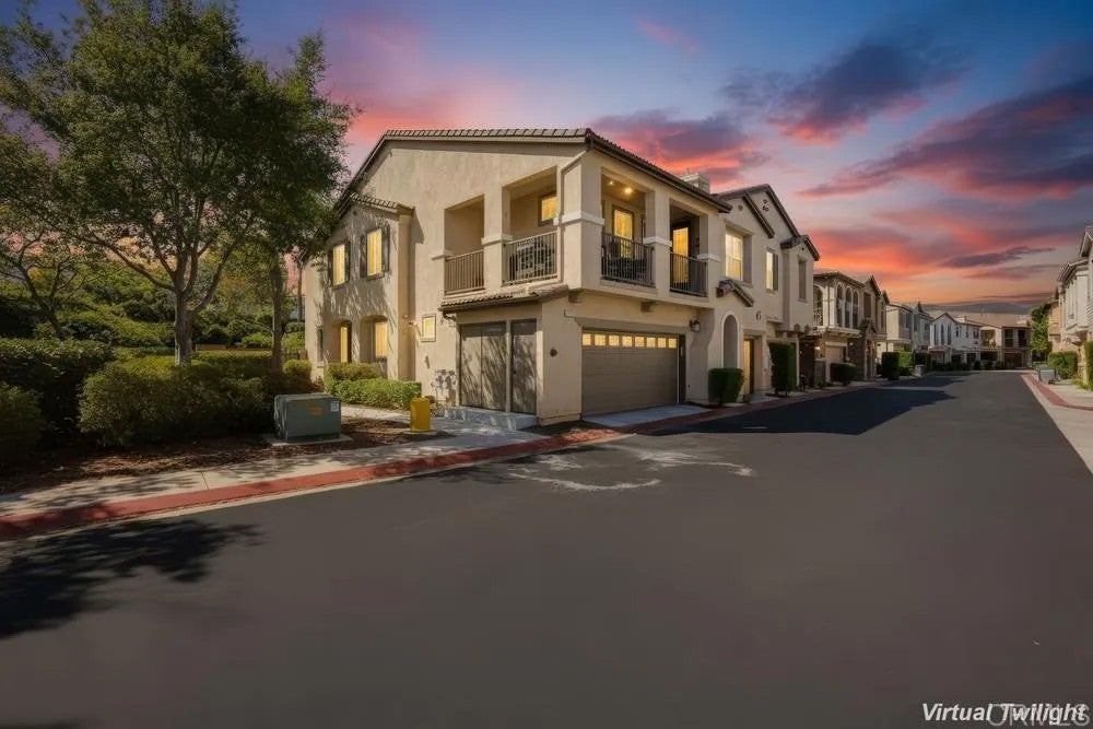 42910 Avenida Amistad — photo