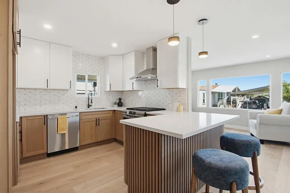 68 Brookside Lane #68, Oceanside, CA 92056 — photo 2